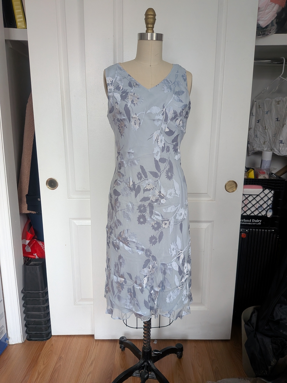 Casual Corner Pale Blue Floral Midi Dress